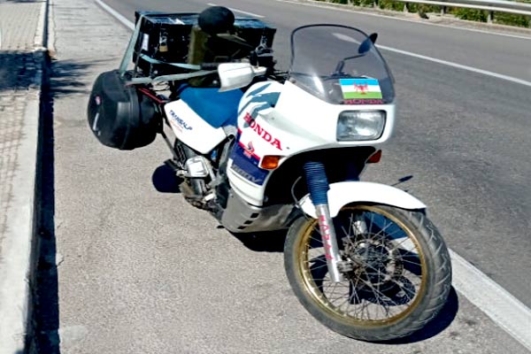 Байк итальянского мотоциклиста Мишеля Филиппо вернулся на родину