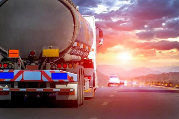 Льготные поставки дизтоплива из РФ в КР будут увеличены